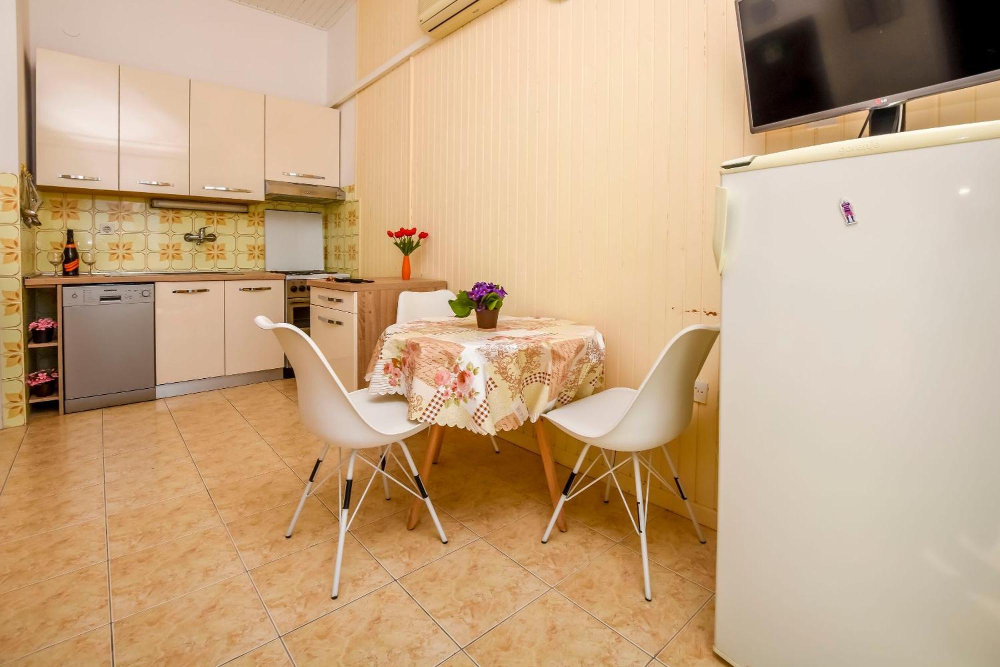 Apartments Zivana روغوزنيكا المظهر الخارجي الصورة